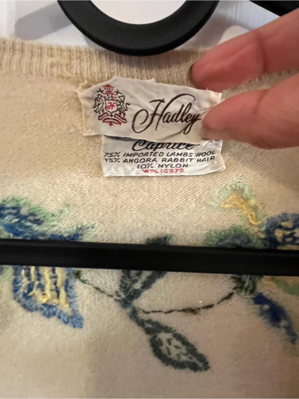 Vintage Cream Colored Embroidered Cardigan - Picture 10 of 15